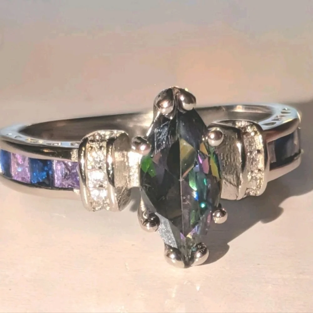 925 Sterling Silver Rainbow Fire Mystical Topaz + Amethyst Wedding Ring Sz 6